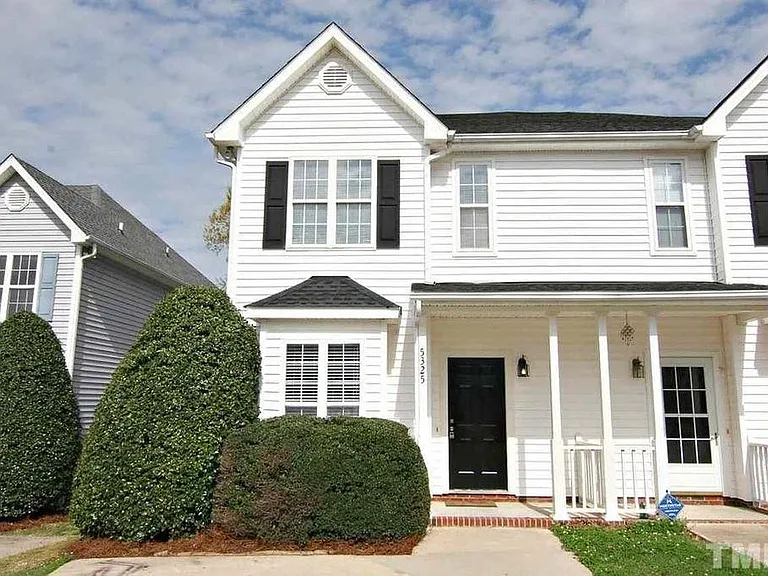 5325 Cog Hill Ct — Photo 1