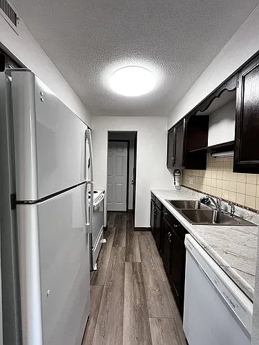1513 Olde Hickory Rd #2 Photo 1