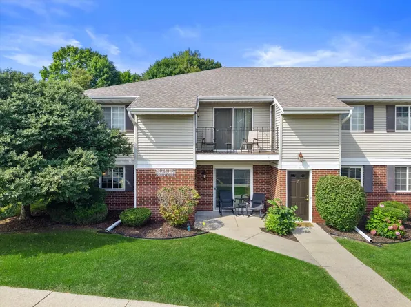 W168N11065 Ashbury CIRCLE #1, Germantown, WI 53022