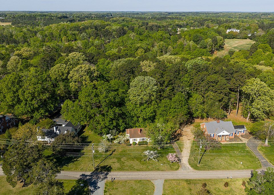 37th image of 379 Old Rock Rd