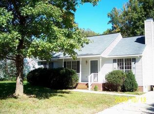 305 Steeple Rd, Holly Springs, NC 27540