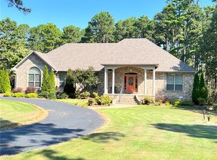 41 Forest Rd, Russellville, AR 72802