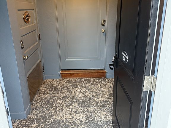 3rd image of 315 McDonald St #8