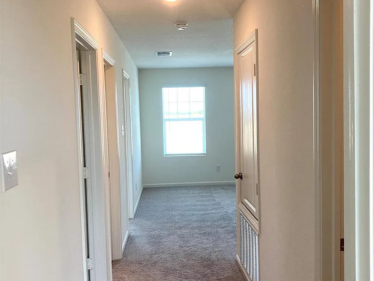 311 Madison Way — Photo 11