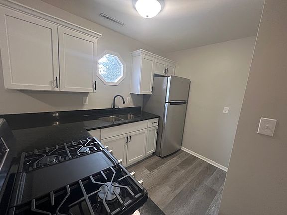 5th image of 5266 Mulberry Ave Unit A8