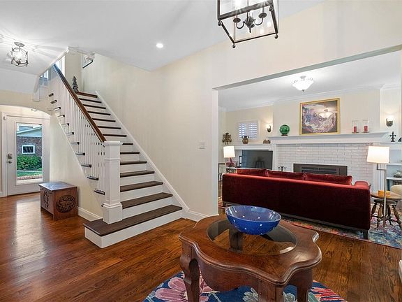2nd image of 4347 McPherson Ave