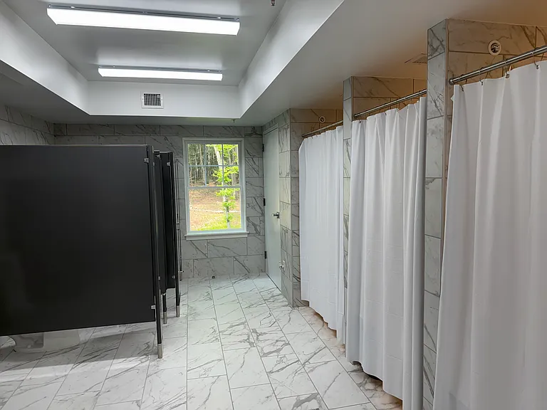 Route 236 — Photo 2