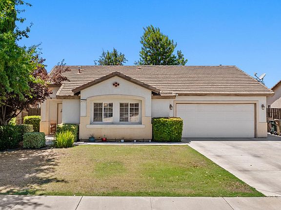 2nd image of 4217 Almond Grove Ln