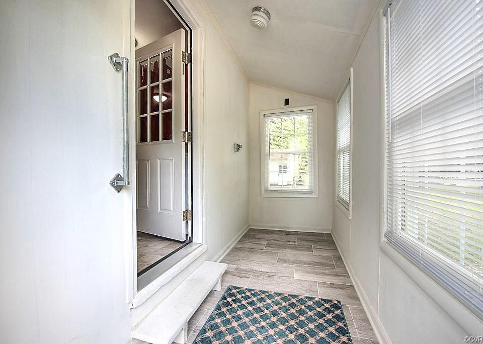 1st image of 1817 Dinwiddie Ave