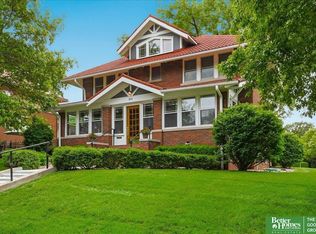 304 S 54th St, Omaha, NE 68132