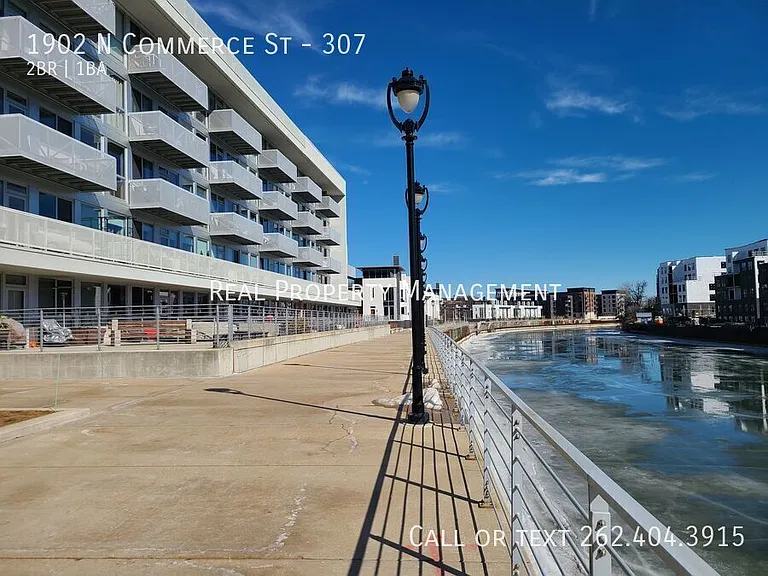 1902 N Commerce St #307 — Photo 25