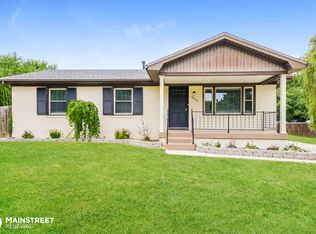 4608 Linger Ct, Louisville, KY 40272