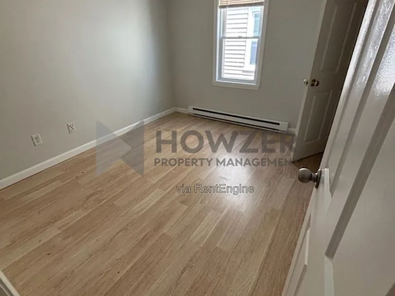 1029 Iyannough Rd #1D — Photo 7