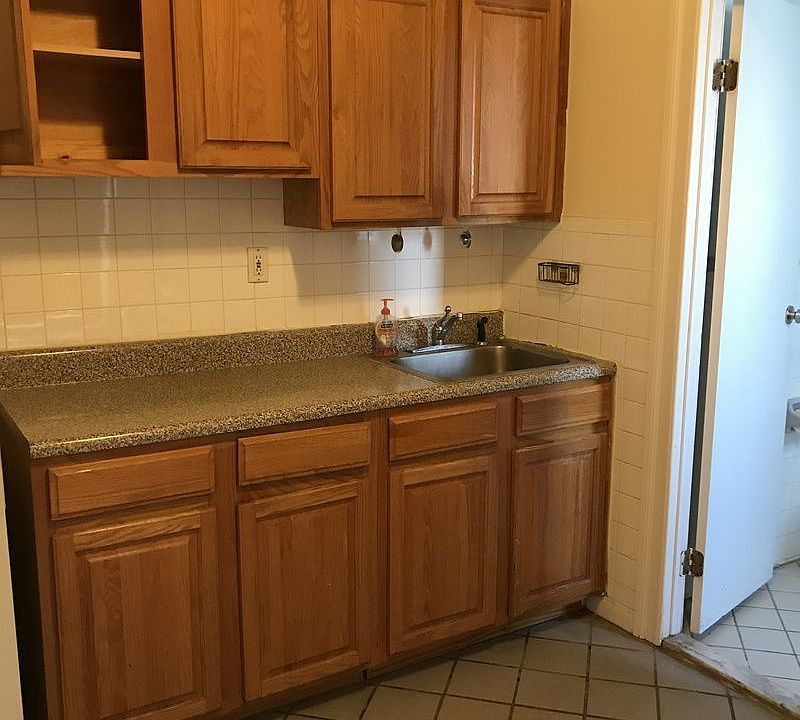 1st image of 3163 33rd St APT 27