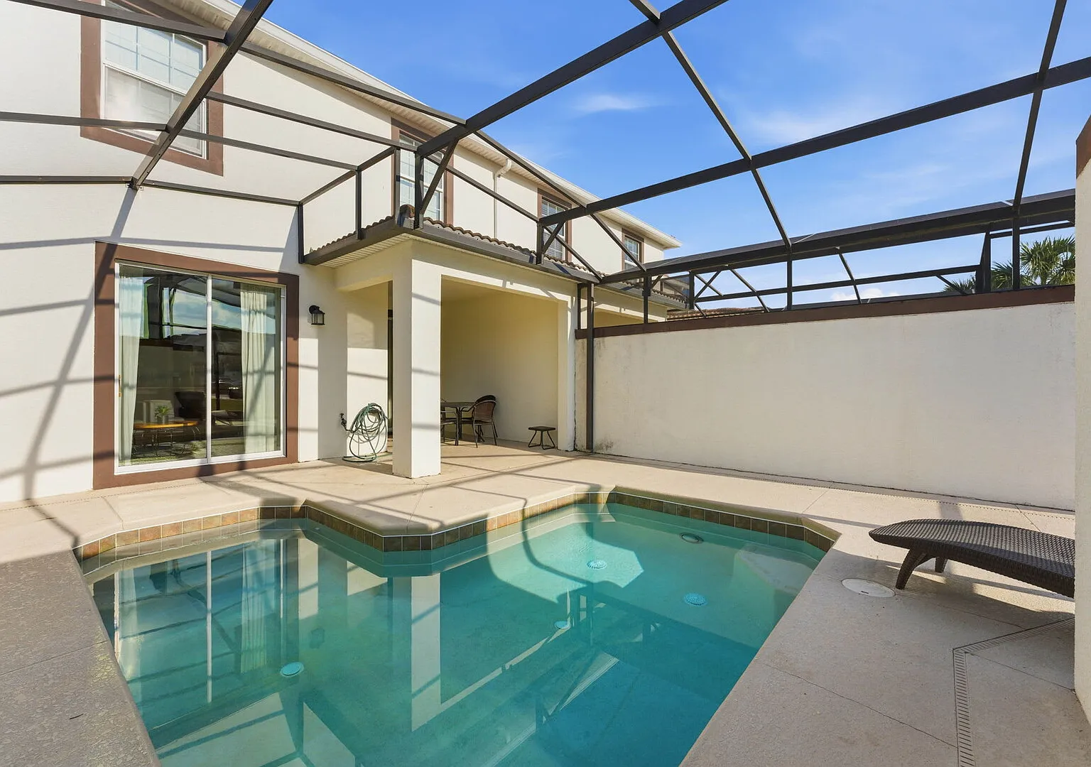 Relaxing 4BR Villa with Pool in Champions Gate — Photo 2