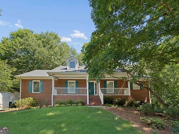 3rd image of 4760 Habersham Way SE