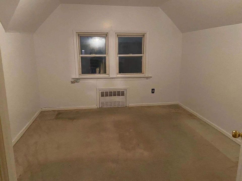 2nd image of 7309 20th Ave #2F