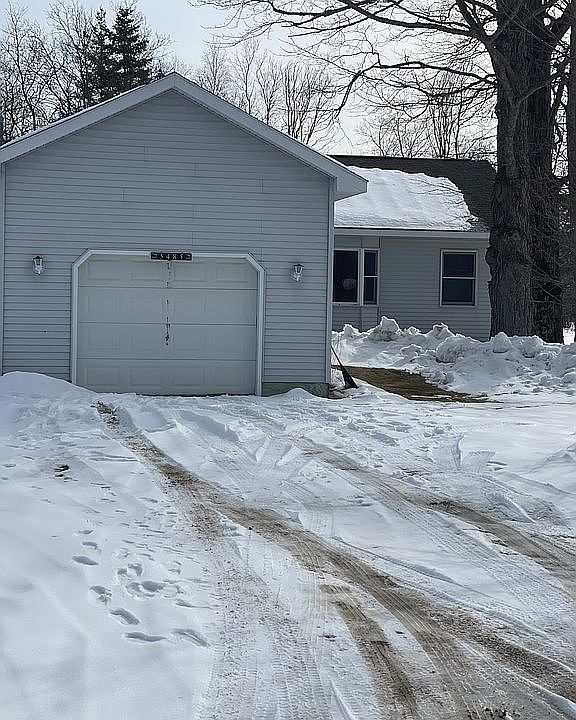 2nd image of 3485 Coolwater Ave