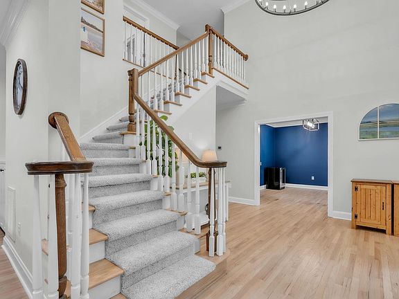 2nd image of 203 Shefwood Dr