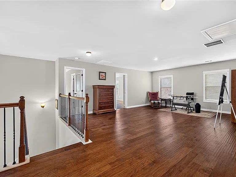 1185 Gallatin Way — Photo 24