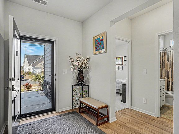 4th image of 159 Albatross Way