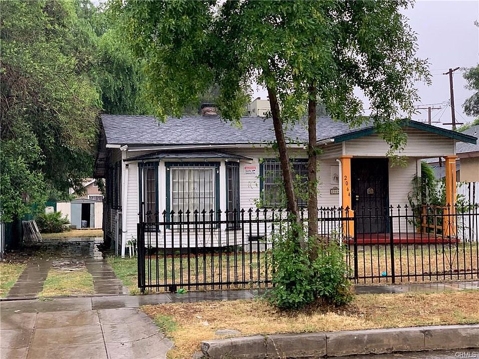 1st image of 2064 N Mountain View Ave
