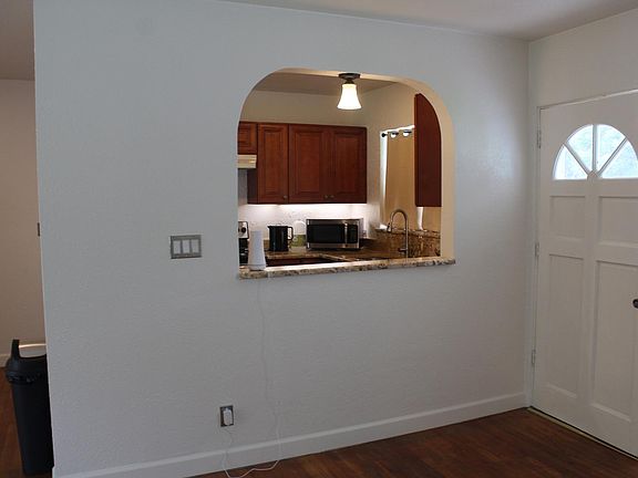 5th image of 506 S Seneca Blvd