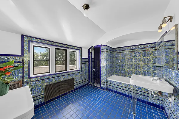 Sold by Argo Residential | media 15
