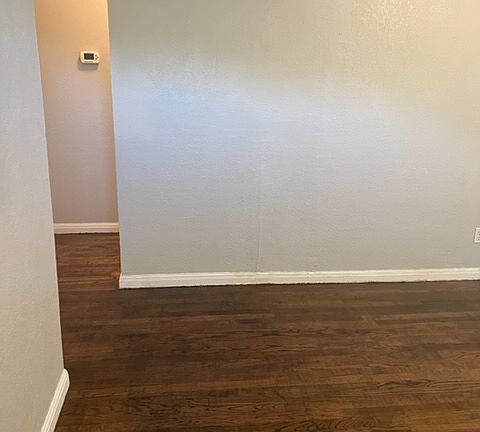 4th image of 401 Tennessee Ave