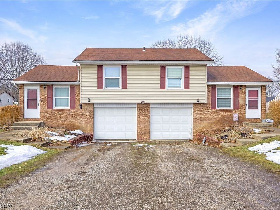 1st image of 3568 Boettler St NE