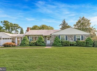 1003 Richmond Rd, Broomall, PA 19008