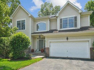 81 Schindler Way, Fairfield, NJ, 07004