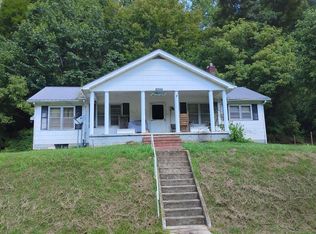1602 Fairview Rd, Duffield, VA 24244