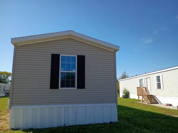 2300 E Philip Ave Trailer 2, North Platte, NE 69101