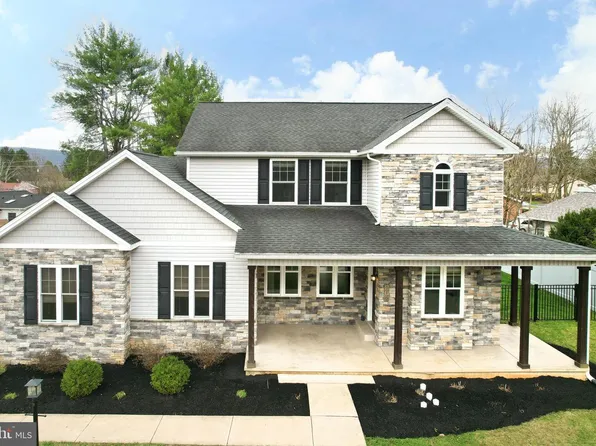 516 Nimitz Ave, State College, PA 16801