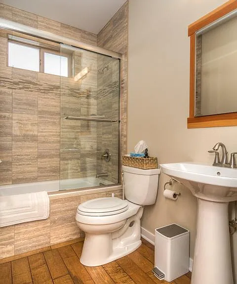 Guest bathroom