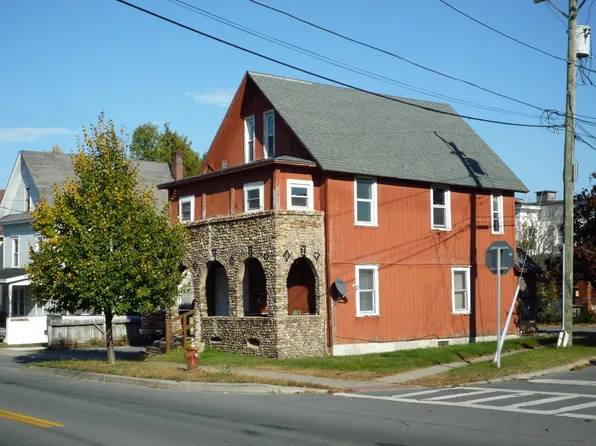 4956 S Catherine St, Plattsburgh, NY 12901