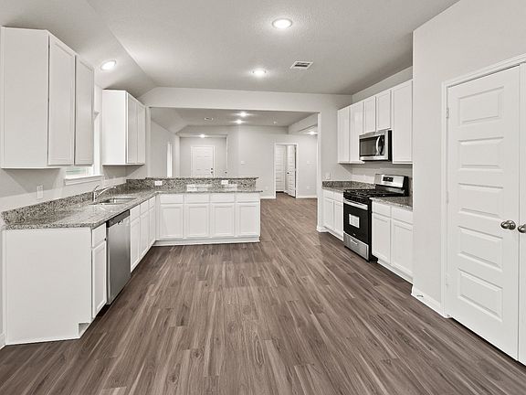 Dining Area to Kitchen