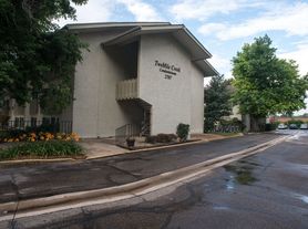 2707 Valmont Rd