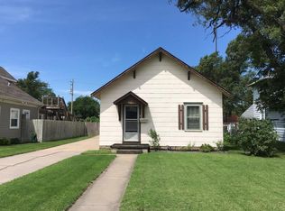 1031 Monroe St, Great Bend, KS 67530