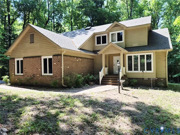 4099 Doe Run Rd, North Prince George, VA 23860