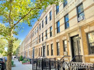 3435 41st St APT 2R, Long Island City, NY 11101