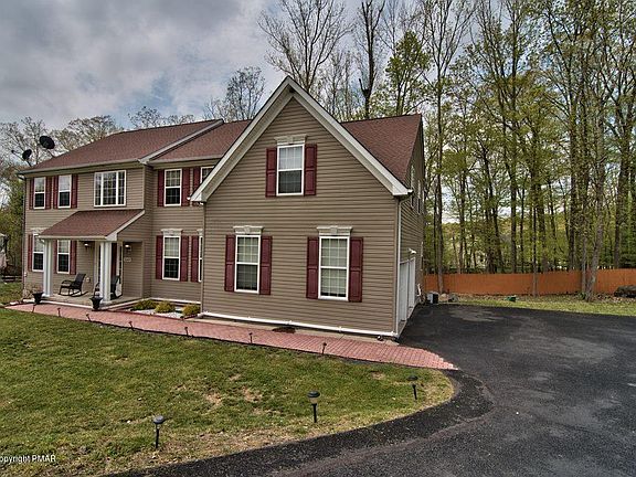 3rd image of 3149 Hollow Dr
