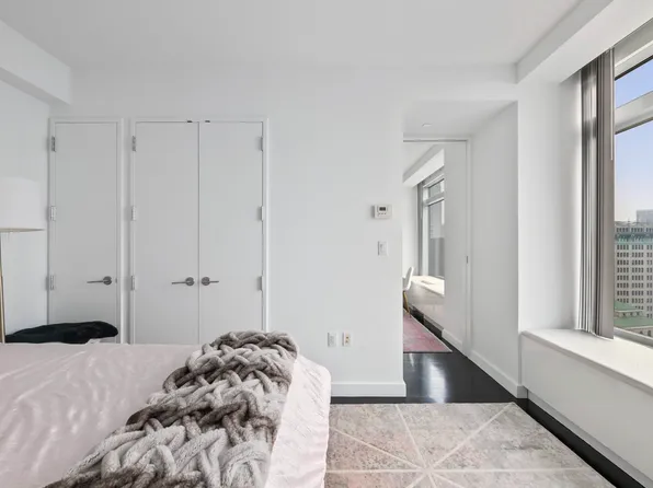 123 Washington Street 41H image 4 of 4