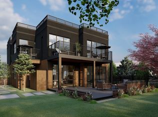 3209 SW Pearl St, Santa Monica, CA 90405