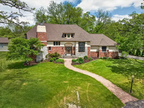 406 2nd Avenue, New Glarus, WI 53574