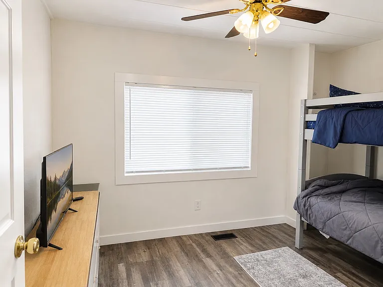 2112 E Lone Star Dr — Photo 12