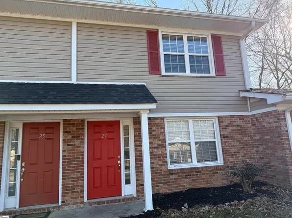 27 Ruby Bay Ln, Simpsonville, SC 29681