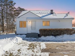 47816 Jefferson Ave, Chesterfield, MI 48047