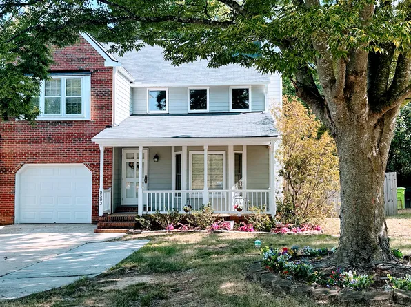 2503 Sawmill Rd, Raleigh, NC 27613